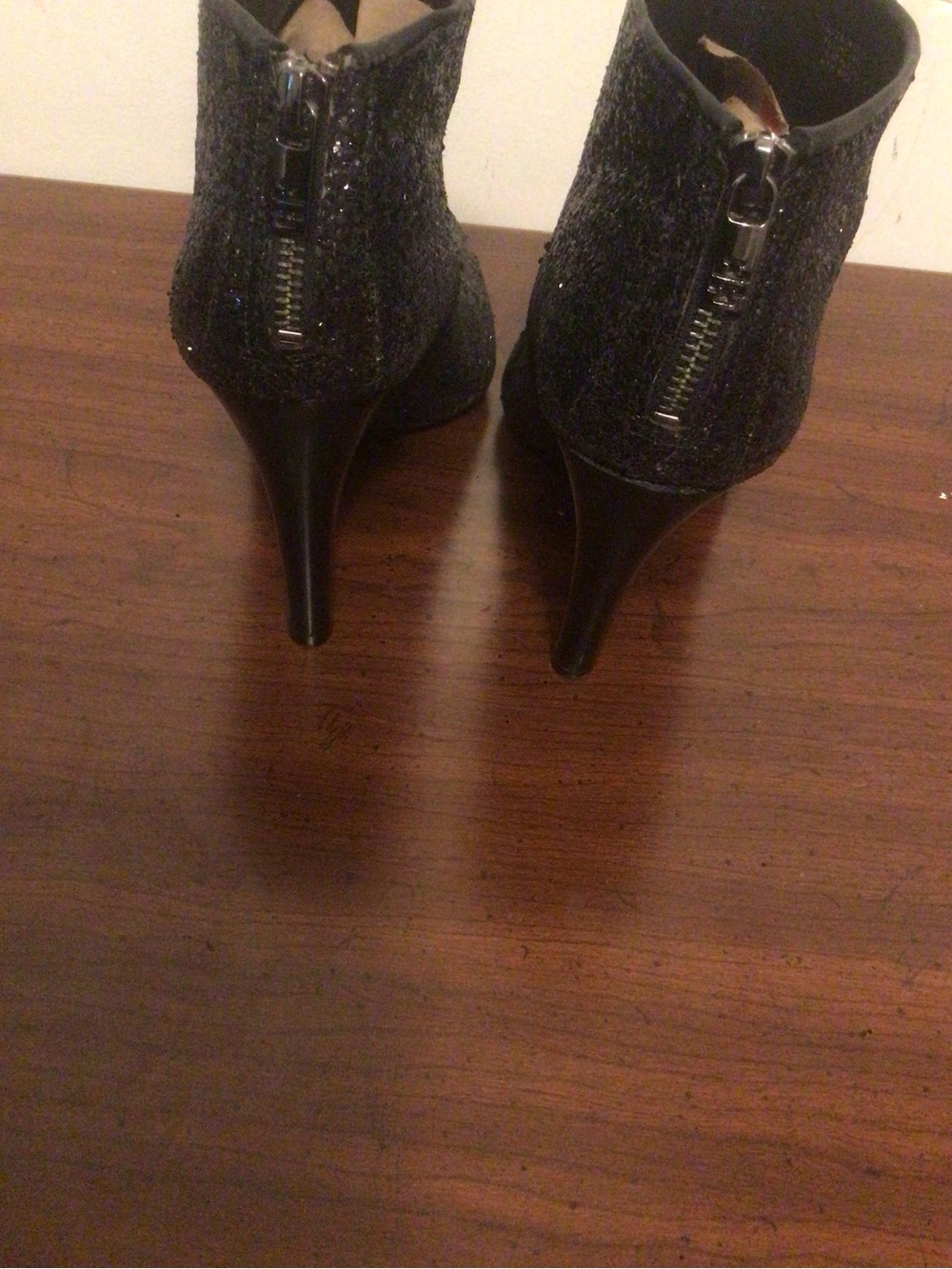 Tory Burch black leather with glitter stiletto classey ,holiday ,dancing  SZ 9 - Picture 5 of 14